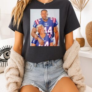New England Patriots Jahlani Avai And Mom Family 2026 T-Shirt