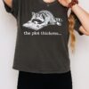Raccoon Reading Book The Plot Thickens T-Shirt