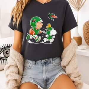 Uab Blazers X Charlie Brown Woodstock And Snoopy Football Running NCAA T-Shirt