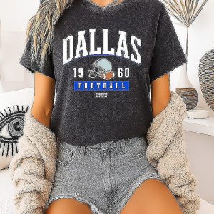 Dallas Cowboys 1960 Football Helmet T-Shirt