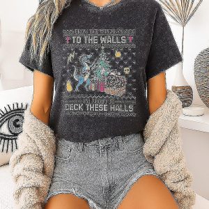 Dungeon Crawler Carl From The Windows Ugly Christmas T-Shirt