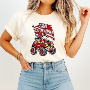 Louisiana Ragin’ Cajuns NCAA Football Daniel Hill Snoopy Driving Offroad Vehicle T-Shirt