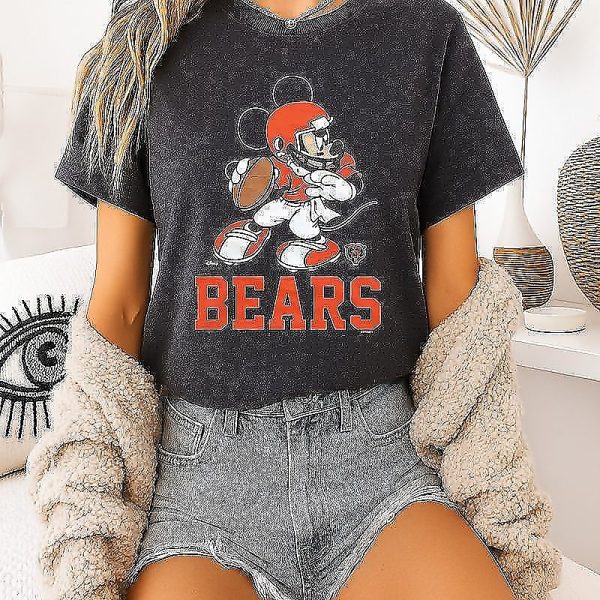 Mickey Mouse Quarterback X Chicago Bears Disney Cartoon T-Shirt