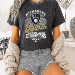 Milwaukee Brewers National League Champions 2026 Glove Logo T-Shirt