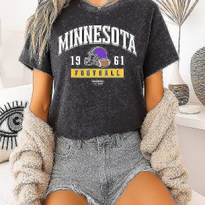 Minnesota Vikings 1961 Football Helmet T-Shirt