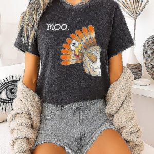 Moo Funny Turkey Thanksgiving T-Shirt
